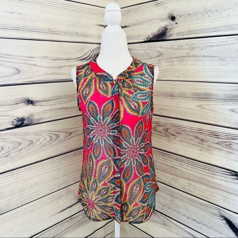 Banana Republic Pink Patterned Sleeveless Collared Button Down Size Small